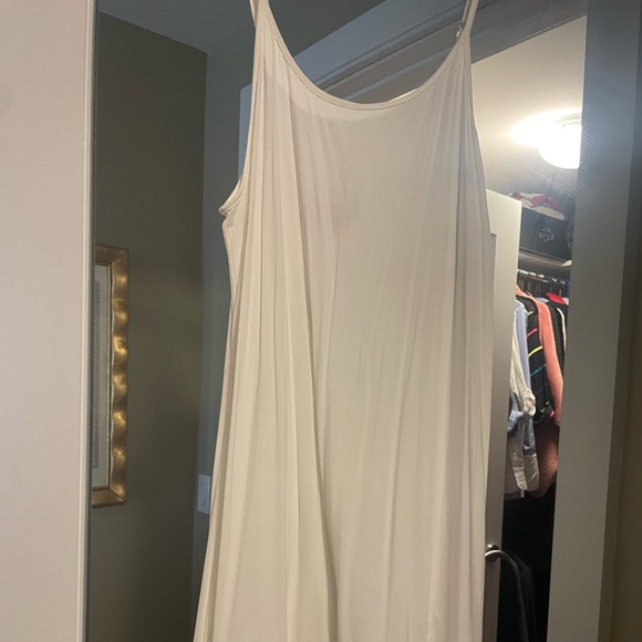 LACE SLIP DRESS EXTENDER TOP IN OFF WHITE - Picture 9 of 9